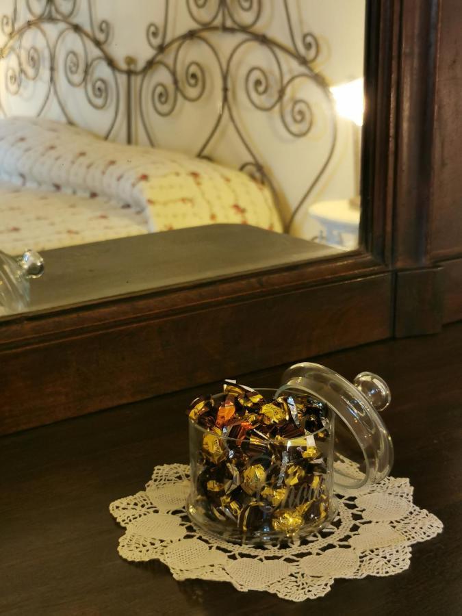 L'Albero Del Cioccolato Bed & Breakfast Pigna Exterior photo